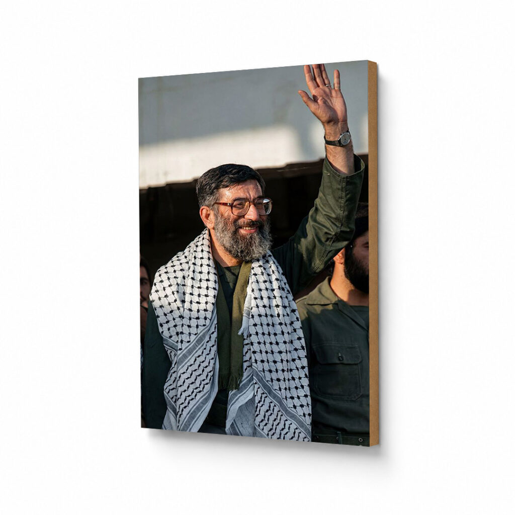 تابلو شاسی طرح رهبر شهید کد S848